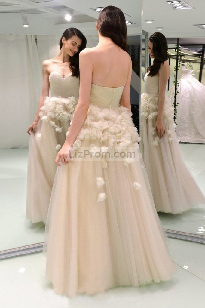 Elegant Charming Sweetheart A-Line Backless Appliques Long Prom Gown Dresses